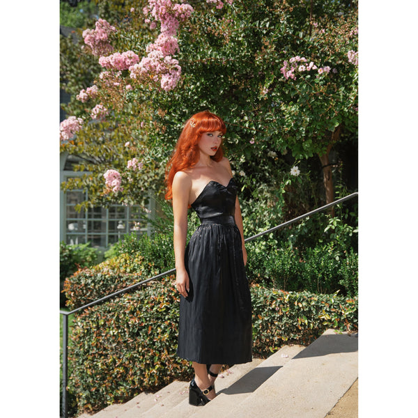 Vespera Noir Skirt