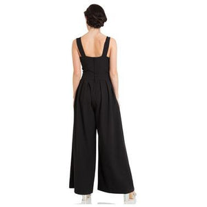 
            
                Load image into Gallery viewer, Farah - Flared Jumpsuit-Black
            
        
