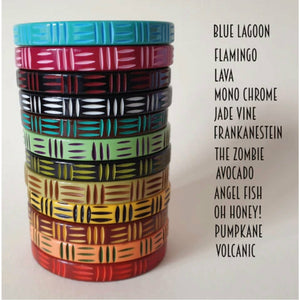 Kane Wicker Carved 2 tone Bangle in Lava
